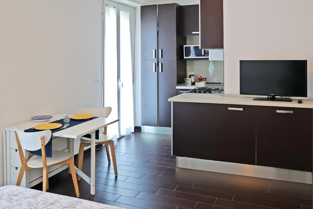 Casa Vacanze Aurora Centro リミニ エクステリア 写真