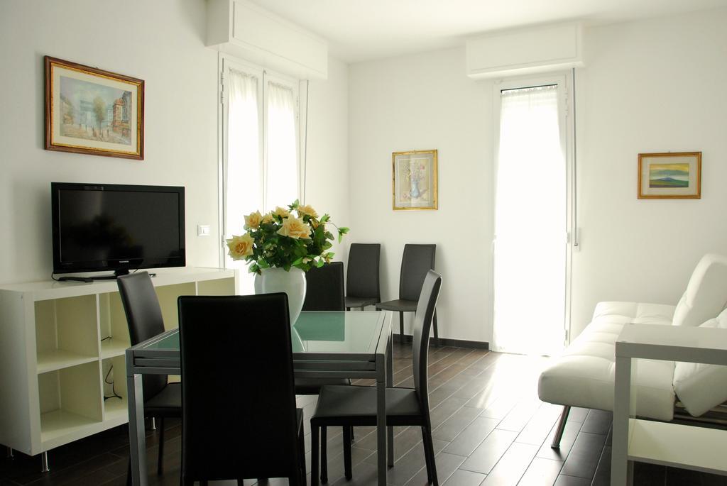 Casa Vacanze Aurora Centro リミニ 部屋 写真